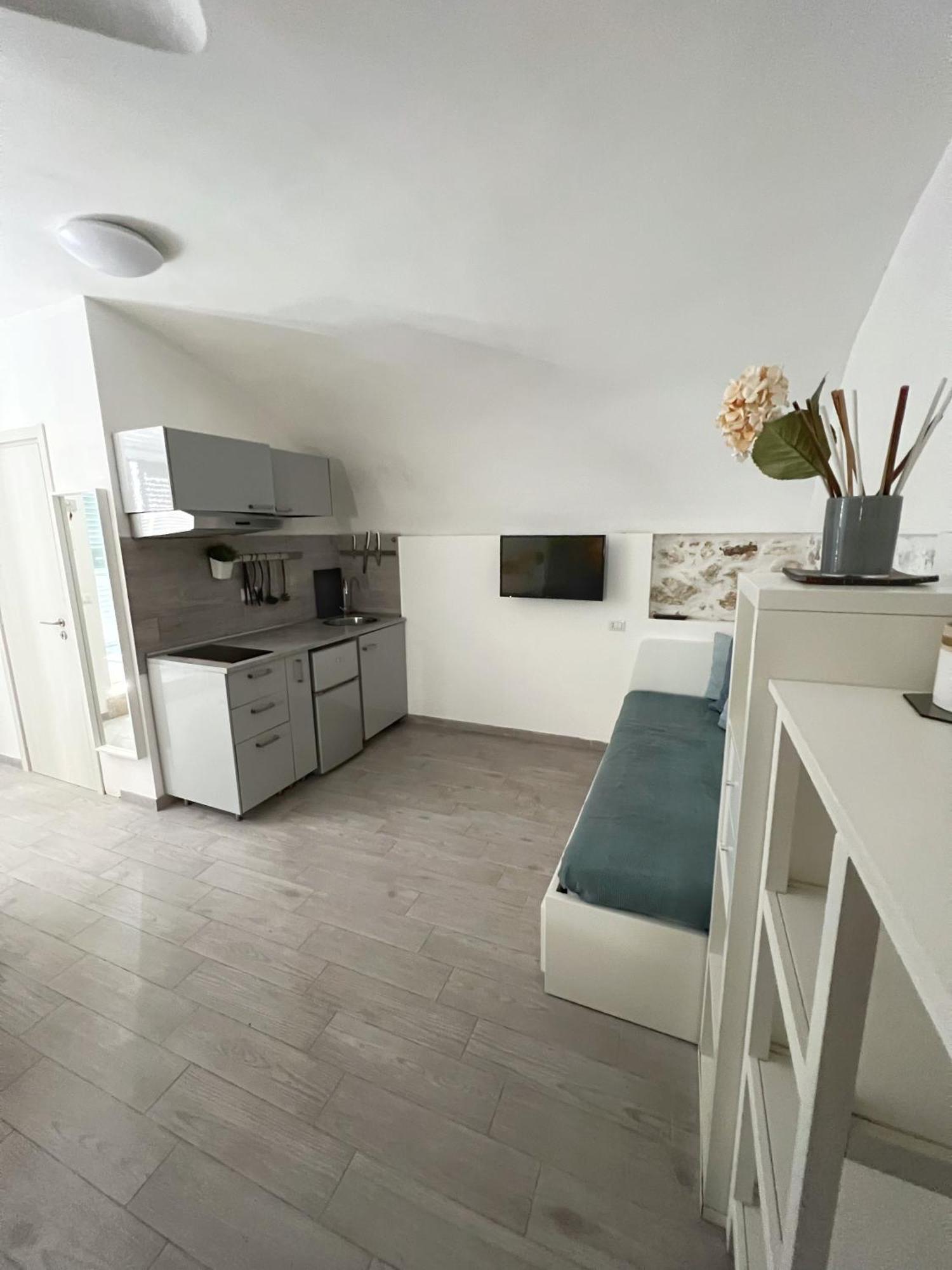 Acquasale Apartment "Altomare" Vieste Exterior photo